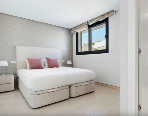 Villa en venta en Lomas de La Quinta, Benahavis