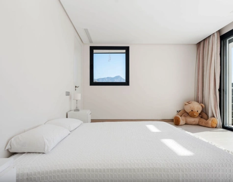 Villa en venta en Lomas de La Quinta, Benahavis