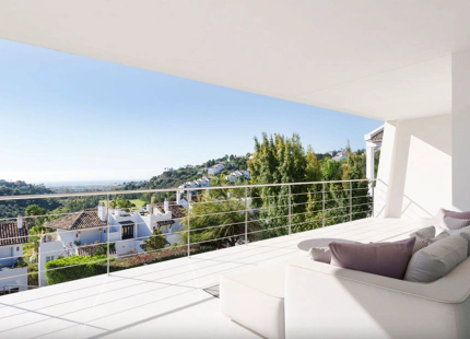 CAPTIVATING VILLA WITH PANORAMIC VIEWS FOR SALE IN LOMAS DE LA QUINTA, BENAHAVIS