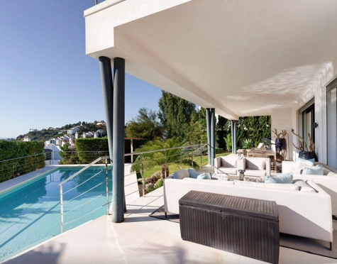 Villa en venta en Lomas de La Quinta, Benahavis