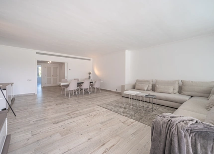 APARTAMENTO EN PRIMERA LÍNEA DE GOLF EN VENTA EN NUEVA ANDALUCÍA