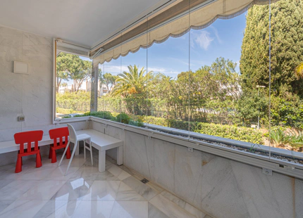 APARTAMENTO EN PRIMERA LÍNEA DE GOLF EN VENTA EN NUEVA ANDALUCÍA