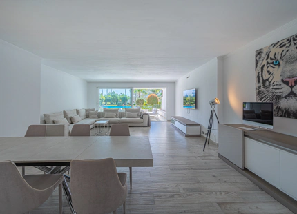 APARTAMENTO EN PRIMERA LÍNEA DE GOLF EN VENTA EN NUEVA ANDALUCÍA