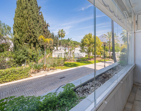 Ground Floor Apartment for sale in Las Brisas del Golf, Nueva Andalucia