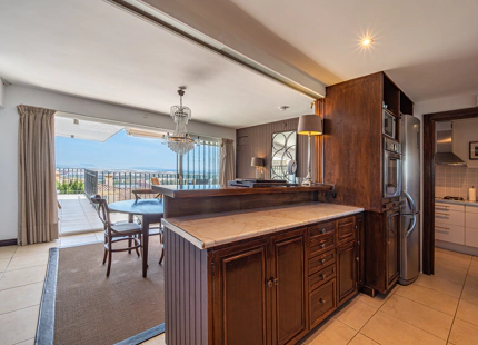 VILLA DE ESTILO ANDALUZ EN VENTA EN NUEVA ANDALUCIA