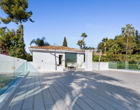 Villa en venta en Las Brisas, Nueva Andalucia