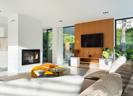 CONTEMPORARY VILLA FOR SALE IN NUEVA ANDALUCIA, MARBELLA