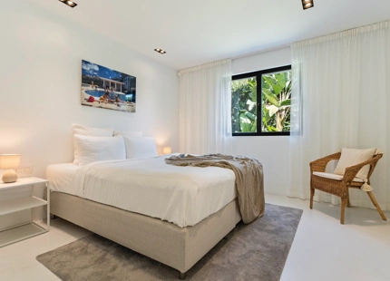 CONTEMPORARY VILLA FOR SALE IN NUEVA ANDALUCIA, MARBELLA