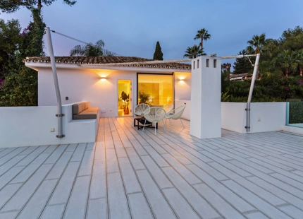 CONTEMPORARY VILLA FOR SALE IN NUEVA ANDALUCIA, MARBELLA