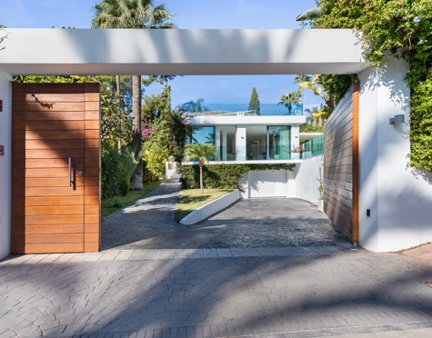 Villa en venta en Las Brisas, Nueva Andalucia