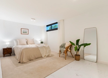 CONTEMPORARY VILLA FOR SALE IN NUEVA ANDALUCIA, MARBELLA