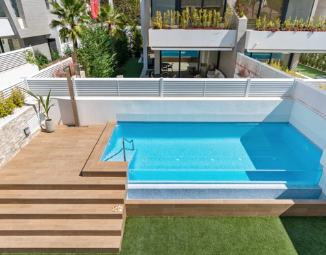 Semi Detached House for sale in Marbella - Puerto Banus