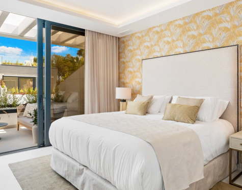 Semi Detached House for sale in Marbella - Puerto Banus