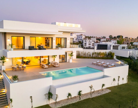 STUNNING GOLF VIEW VILLA FOR SALE ON THE NEW GOLDEN MILE, ESTEPONA