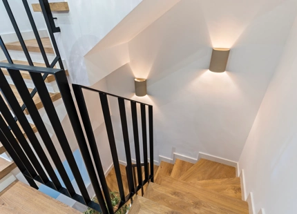 CASA ADOSADA LUMINOSA Y RENOVADA A LA VENTA EN LA QUINTA, BENAHAVÍS