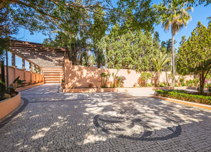MANSION EN PRIMERA LINEA DE PLAYA EN VENTA EN LA NUEVA MILLA DE ORO 