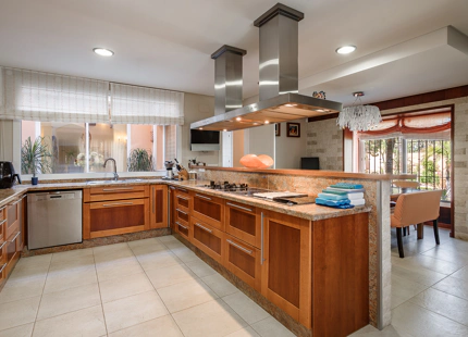 MANSION EN PRIMERA LINEA DE PLAYA EN VENTA EN LA NUEVA MILLA DE ORO 