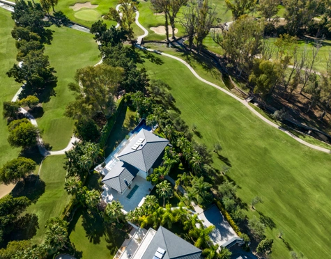 Villa en venta en Nueva Andalucia, Marbella