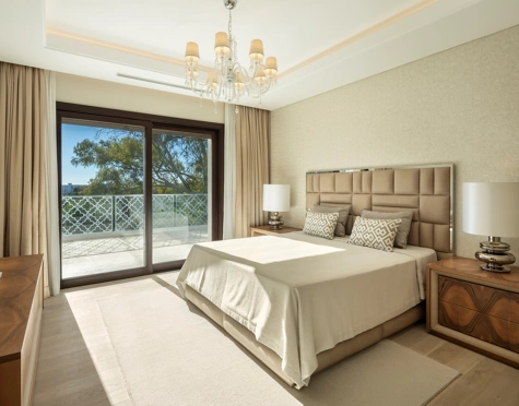 Villa en venta en Nueva Andalucia, Marbella
