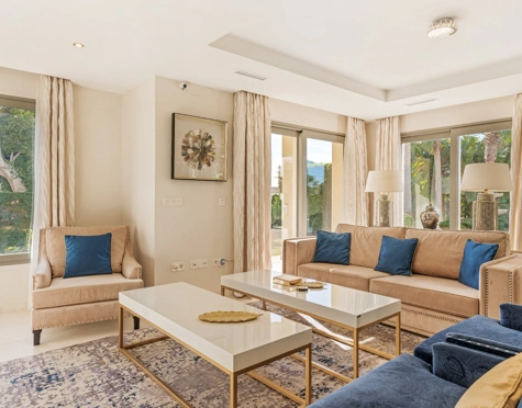 Villa for sale in Las Chapas, Marbella Este