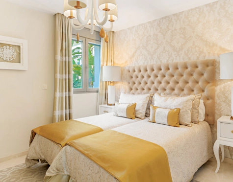 Villa for sale in Las Chapas, Marbella Este