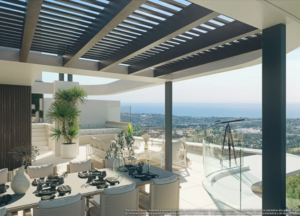 ÁTICO EXCLUSIVO CON PISCINA EN LA AZOTEA EN VENTA EN REAL DE LA QUINTA, BENAHAVÍS