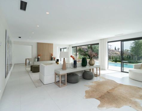 Villa for sale in Benalmadena