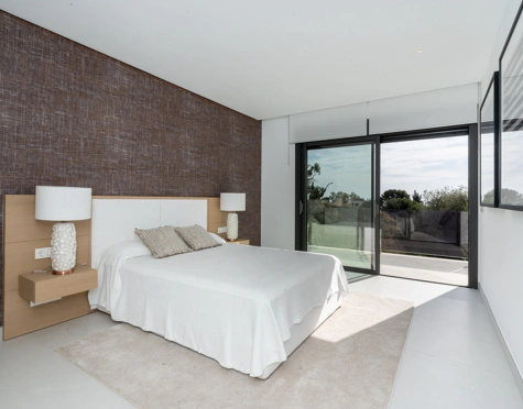 Villa for sale in Benalmadena
