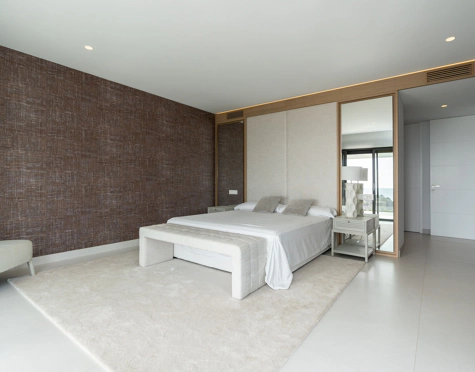Villa for sale in Benalmadena