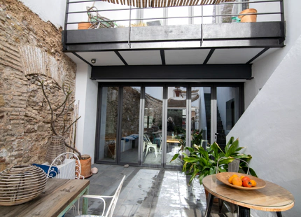 CASA UNIFAMILIAR ÚNICA EN VENTA EN EL CENTRO DE ESTEPONA
