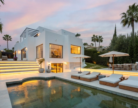 SPLENDID VILLA FOR SALE IN NUEVA ANDALUCIA’S GOLF VALLEY, MARBELLA 
