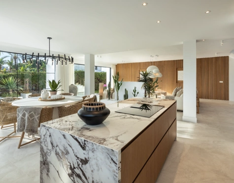 Villa for sale in Nueva Andalucia, Marbella