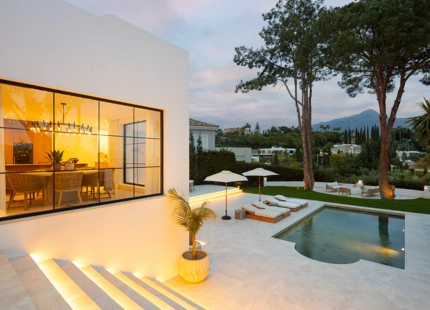 SPLENDID VILLA FOR SALE IN NUEVA ANDALUCIA’S GOLF VALLEY, MARBELLA