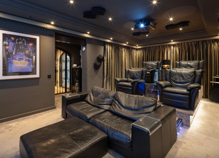 ELEVATED VILLA WITH UNIQUE GOLF VIEWS FOR SALE IN LA QUINTA, BENAHAVIS