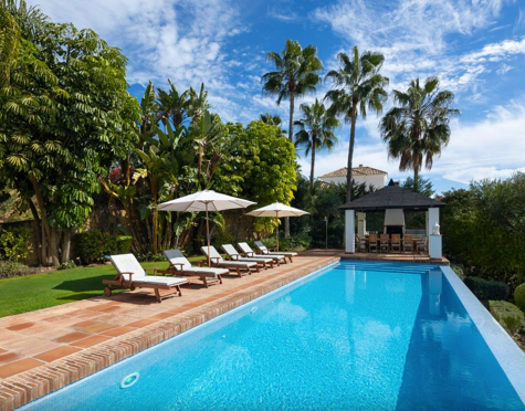 Villa for sale in Lomas de La Quinta, Benahavis
