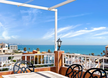 VILLA ANDALUZA EN VENTA EN EL CENTRO DE FUENGIROLA