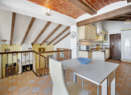 VILLA ANDALUZA EN VENTA EN EL CENTRO DE FUENGIROLA