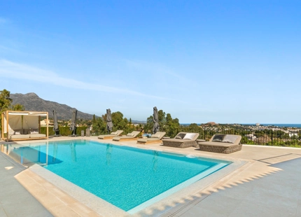 MAGNIFICENT GRAND VILLA FOR SALE IN EL HERROJO ALTO, BENAHAVIS