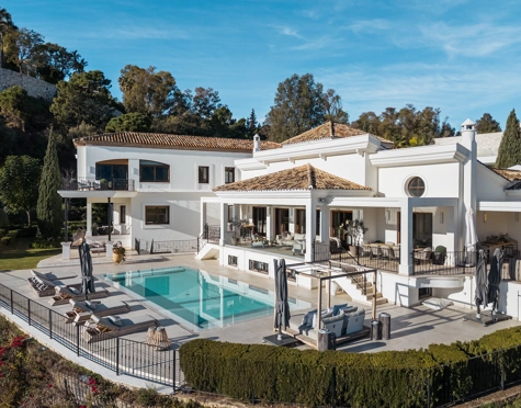 MAGNIFICENT GRAND VILLA FOR SALE IN EL HERROJO ALTO, BENAHAVIS