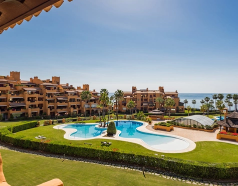 Apartment for sale in Los Granados del Mar, Estepona East