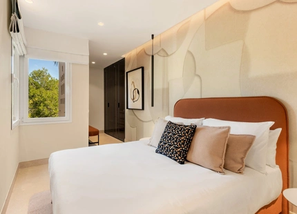 APARTAMENTO FAMILIAR EN PRIMERA LÍNEA DE PLAYA EN VENTA EN ESTEPONA ESTE