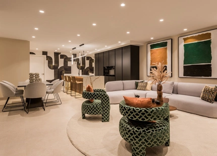 APARTAMENTO FAMILIAR EN PRIMERA LÍNEA DE PLAYA EN VENTA EN ESTEPONA ESTE
