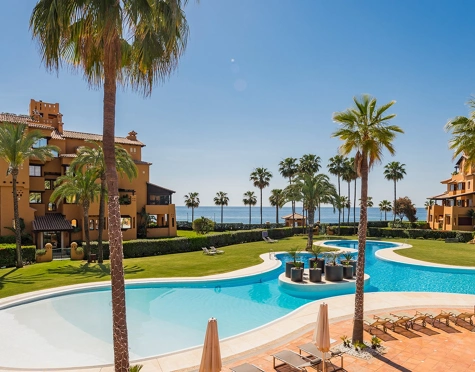 Apartment for sale in Los Granados del Mar, Estepona East