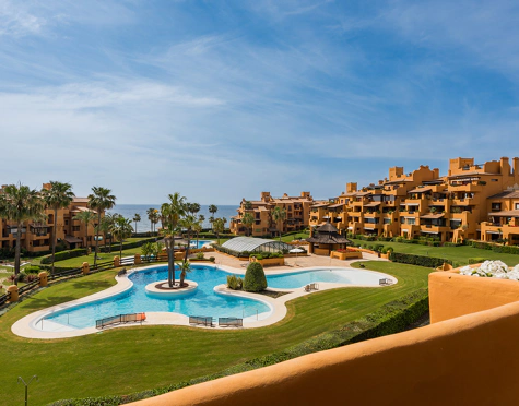 Apartment for sale in Los Granados del Mar, Estepona East