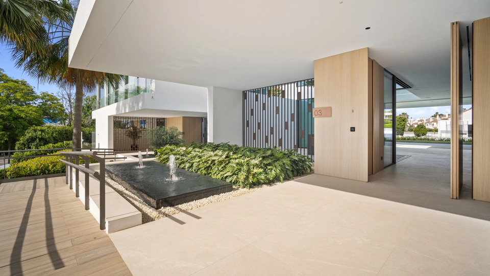 Villa Pareada en venta en Marbella Golden Mile