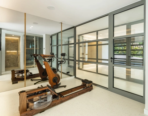Villa for sale in La Quinta, Benahavis