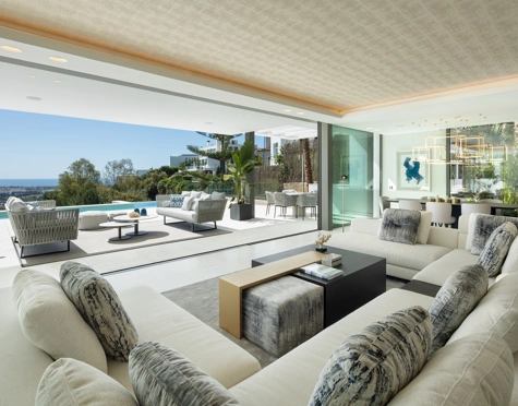 Villa for sale in La Quinta, Benahavis