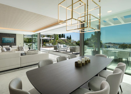 VILLA MODERNA CON IMPRESIONANTES AMENIDADES EN VENTA EN LA QUINTA