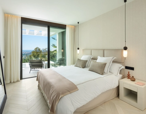 Villa for sale in La Quinta, Benahavis