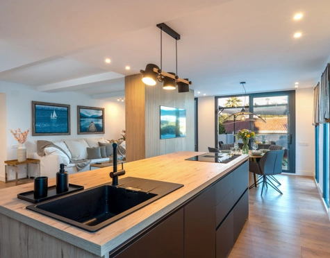 Villa for sale in Nueva Andalucia, Marbella